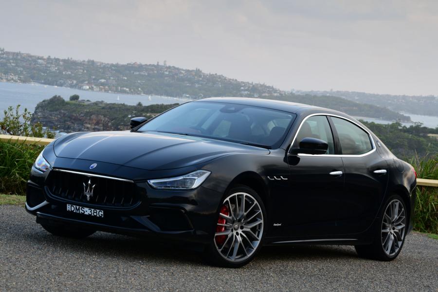  Maserati Ghibli S GranSport 2018 года  (AU) (фото 20 из 38)